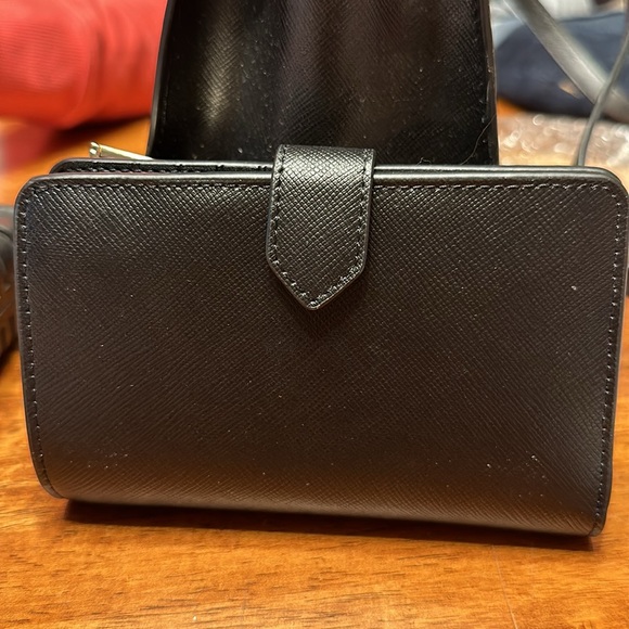 Kate Spade “Staci Saffiano Leather” Medium Black purse and wallet set - Picture 8 of 14